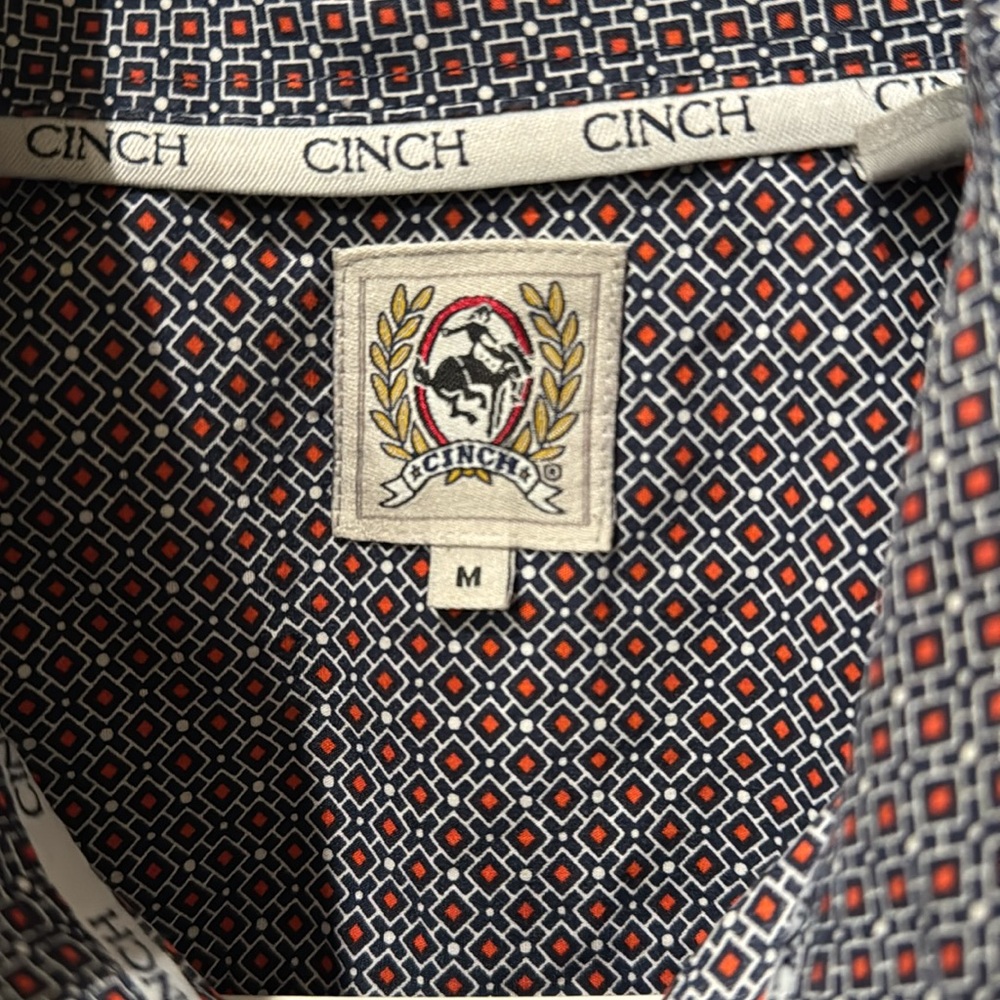Cinch Men’s Long Sleeve Button Down Shirt
